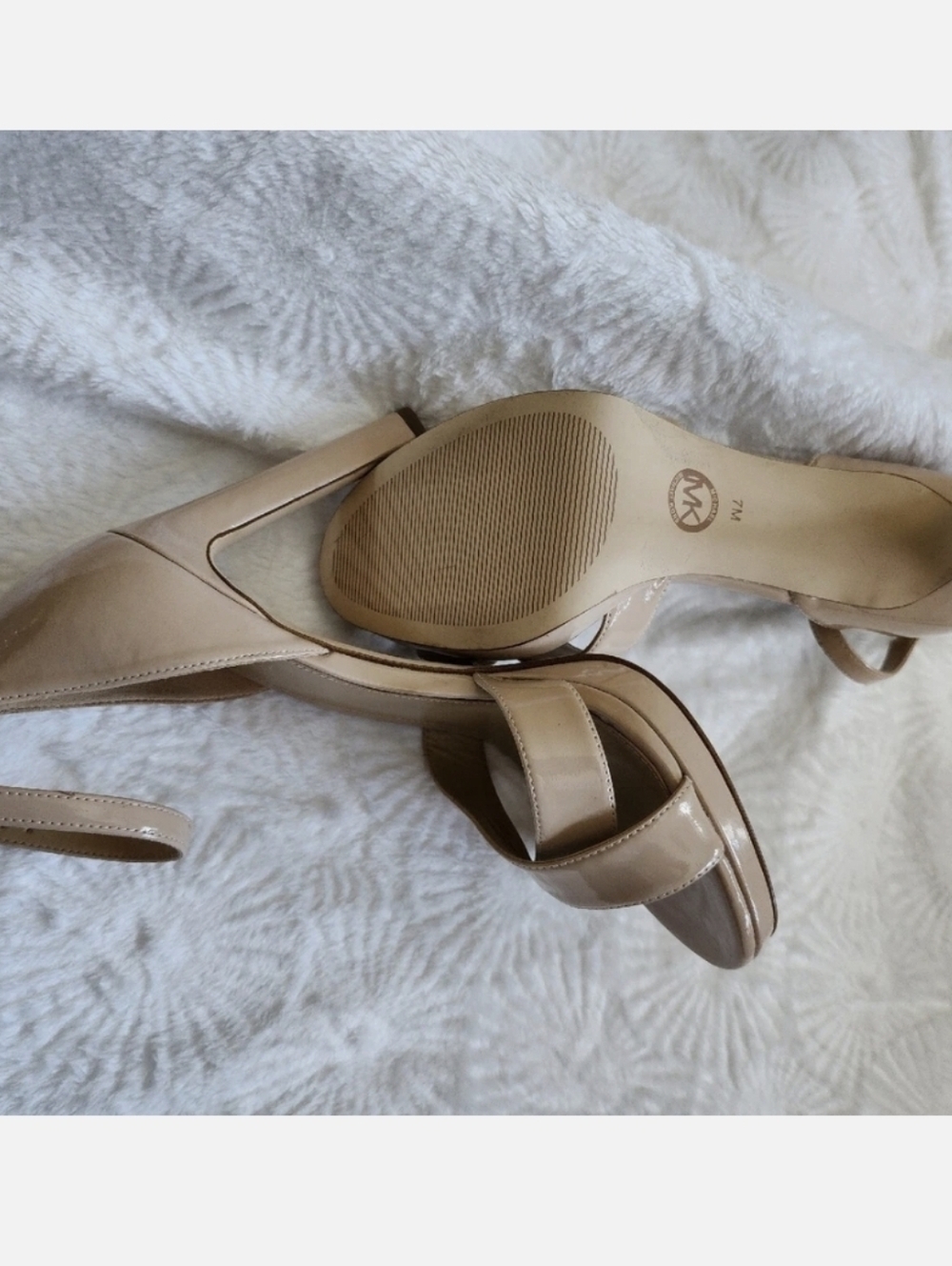 MICHAEL MICHAEL KORS Alexia Patent Leather Beige Stiletto Sandals 7M MSRP $155 - Picture 12 of 16